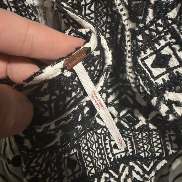 Free People embroidered Lola tiered boho babydoll white striped Mini dress Small - Picture 5 of 5